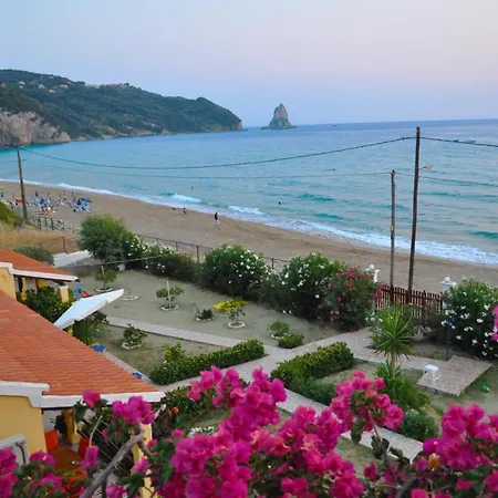 Dom wakacyjny Beachfront Vacation Eftichia Agios Gordios (Corfu)