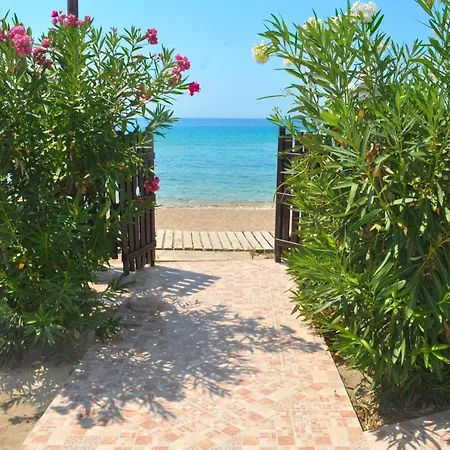 Dom wakacyjny Beachfront Vacation Eftichia Agios Gordios (Corfu)