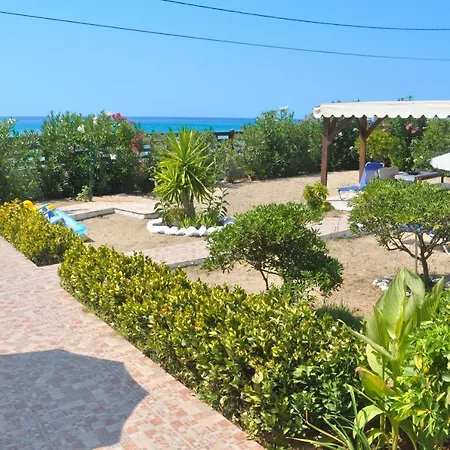 Dom wakacyjny Beachfront Vacation Eftichia Agios Gordios (Corfu)
